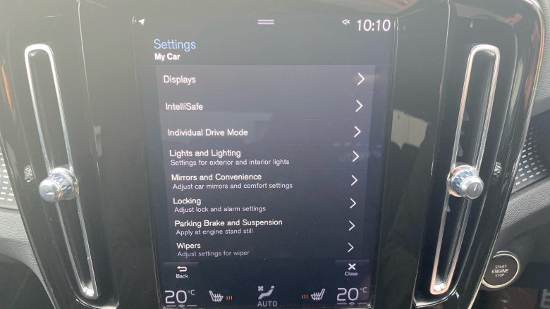 Volvo Xc40 2.0 T4 R DESIGN Pro 5dr AWD Geartronic Petrol Estate